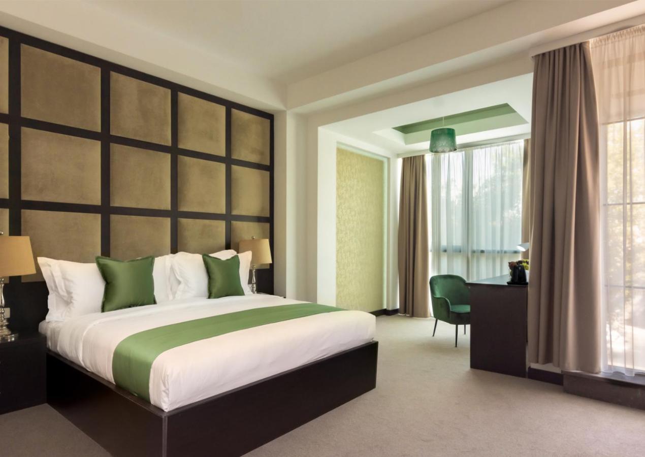 Dave Hotel Ереван Экстерьер фото