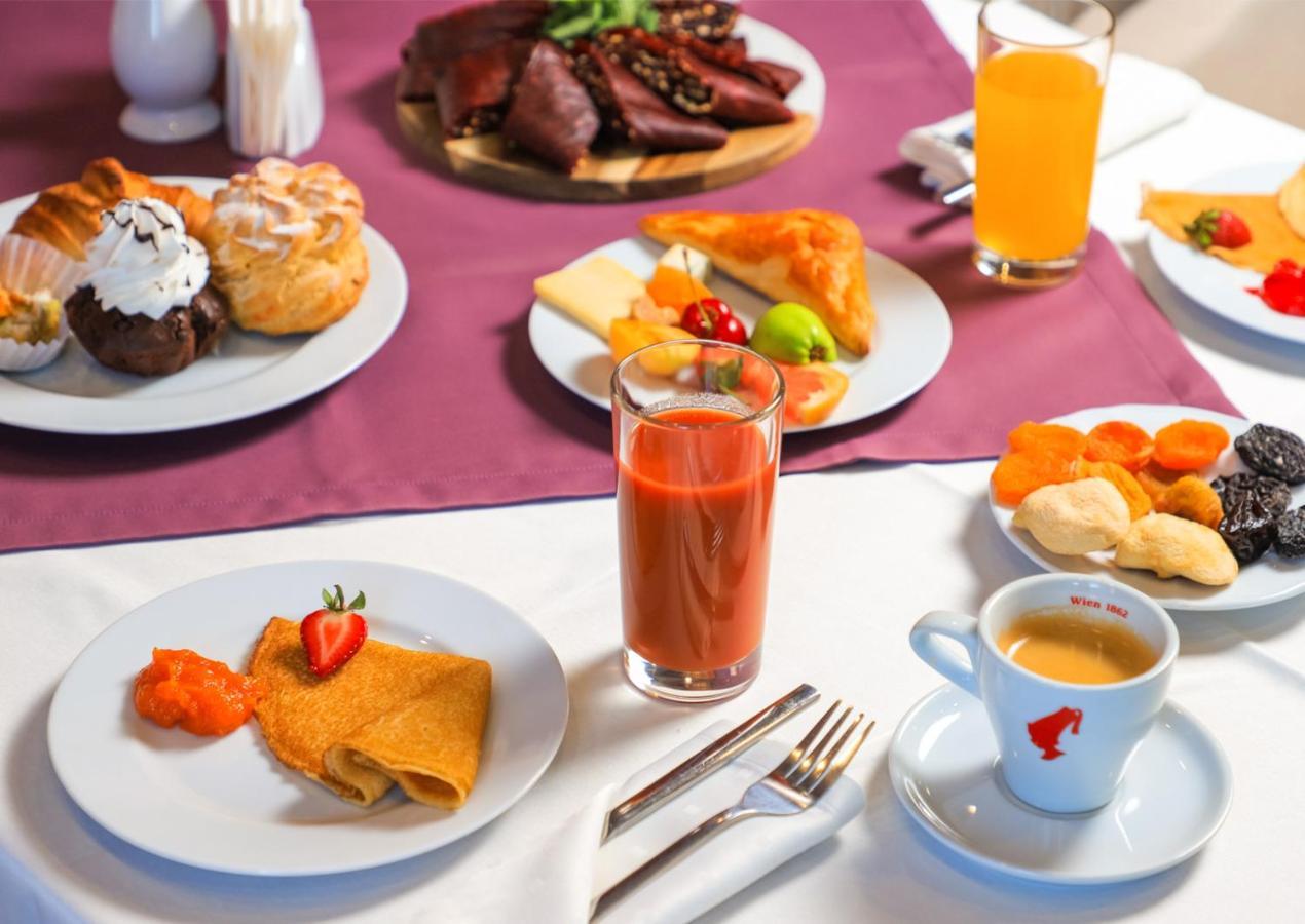 Dave Hotel Ереван Экстерьер фото